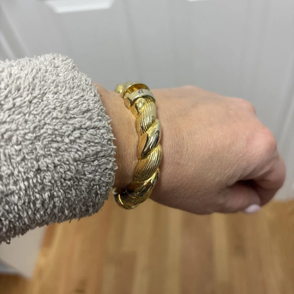 Gold Tone Twisted Cable‎ Bypass Hinge Cuff Bracelet Chunky Statement Ribbed Rope